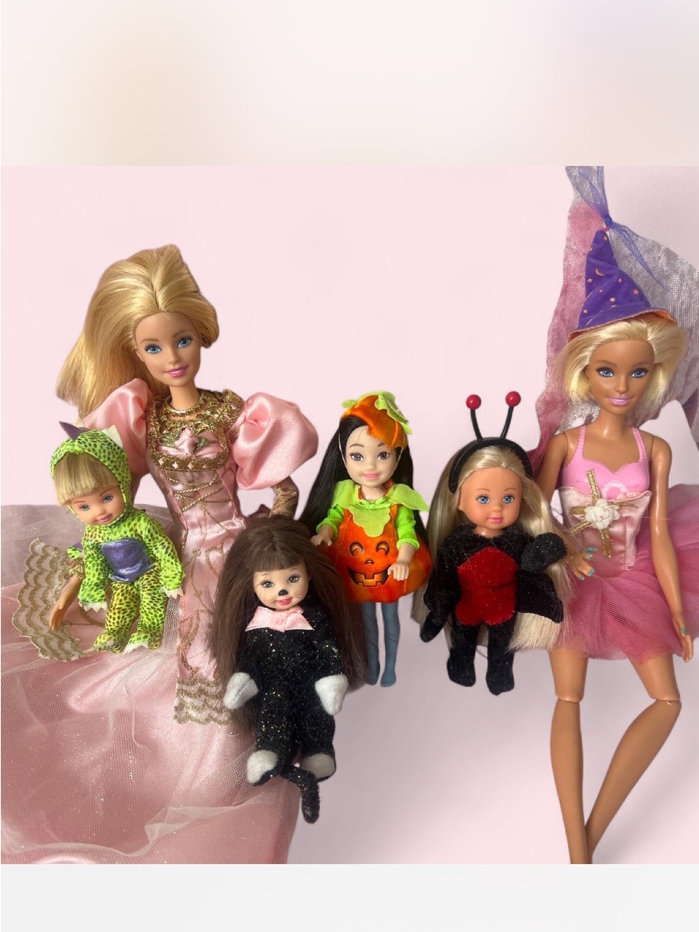 Barbie & Friends Halloween 🎃 Party #trickortreat #barbie #vintage